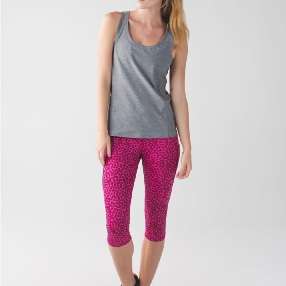 Lululemon Top Speed crop leggings size 4